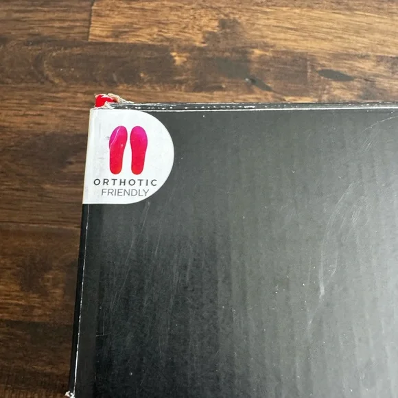 Saucony Charcoal Gray & Pink Athletic Sneakers Women’s size 9W (Like New) - Picture 11 of 12